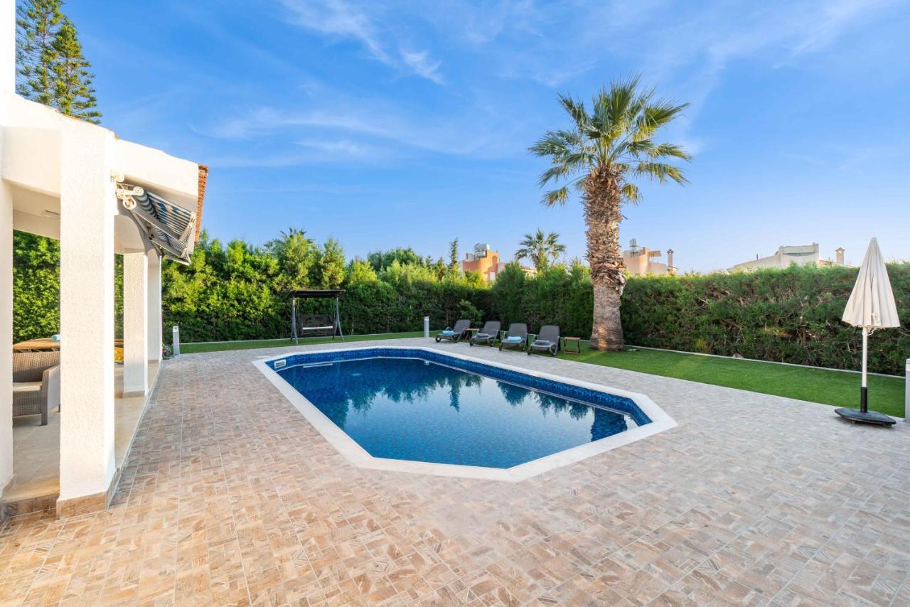 Bungalow Casa Bella By Ezoria Villas Kólpos tón Korallíon Eksteriør bilde